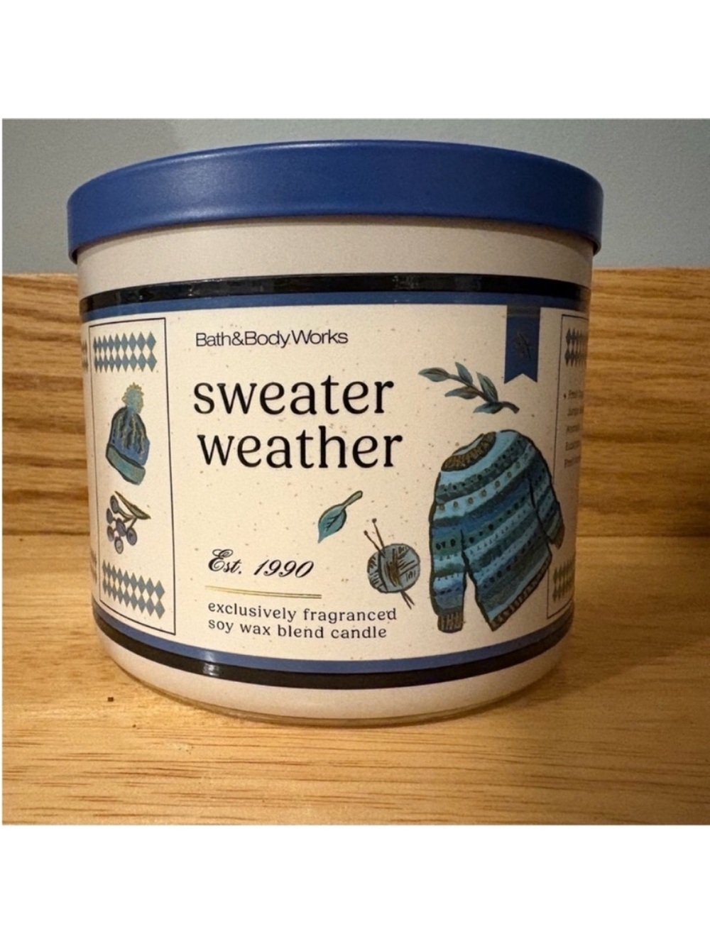 Bath & Body Works Sweater Weather Candle
